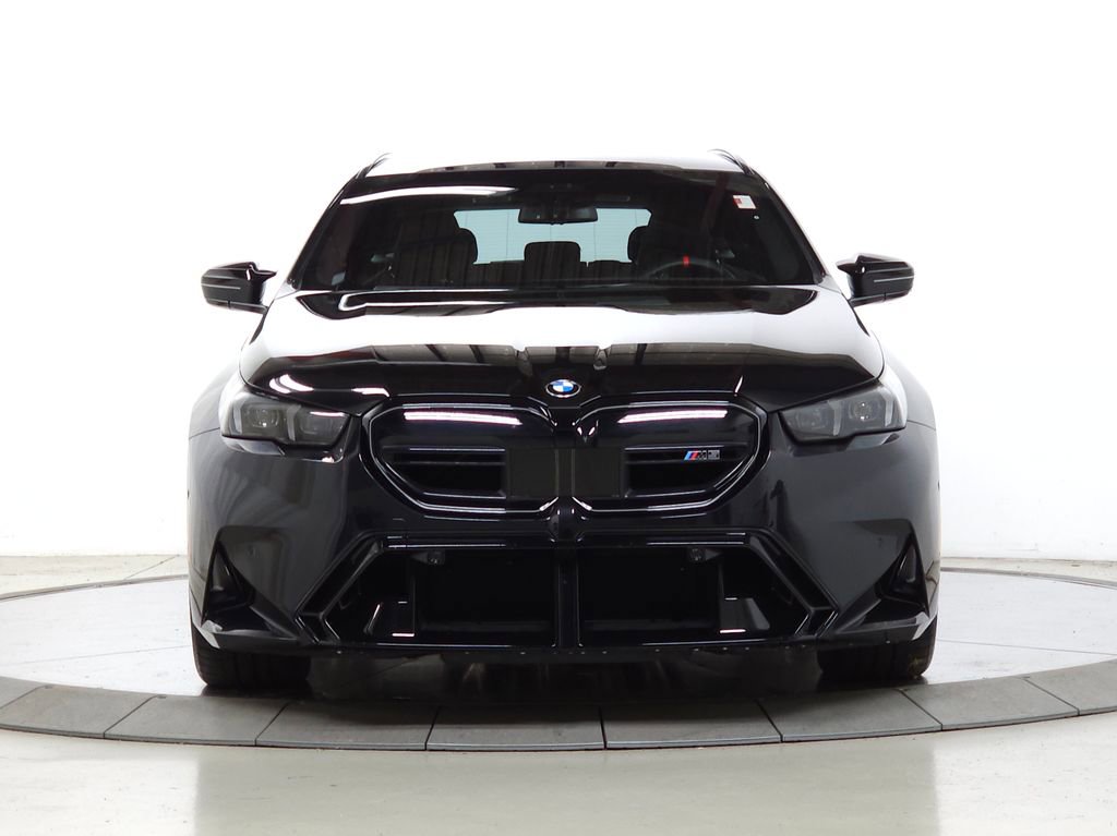 Used 2025 BMW M5 Touring w/ M Driver's Package AWD/4WD image 2