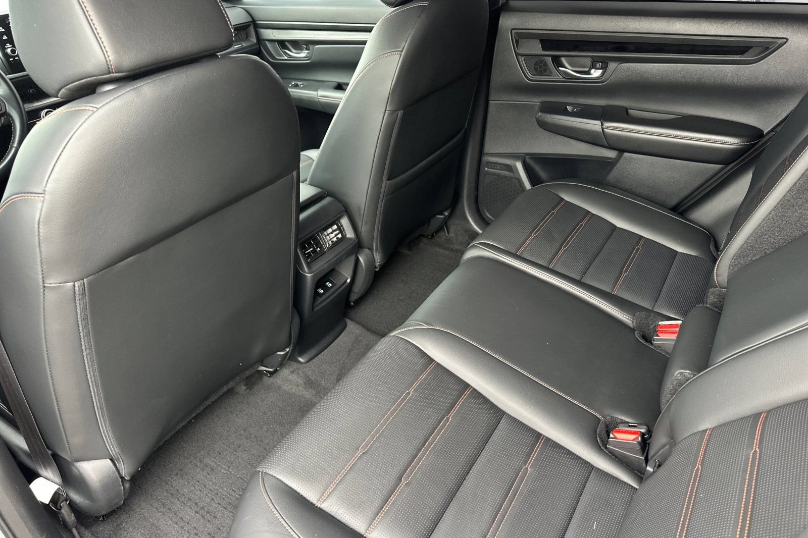Used 2025 Honda CR-V Sport-L image 13