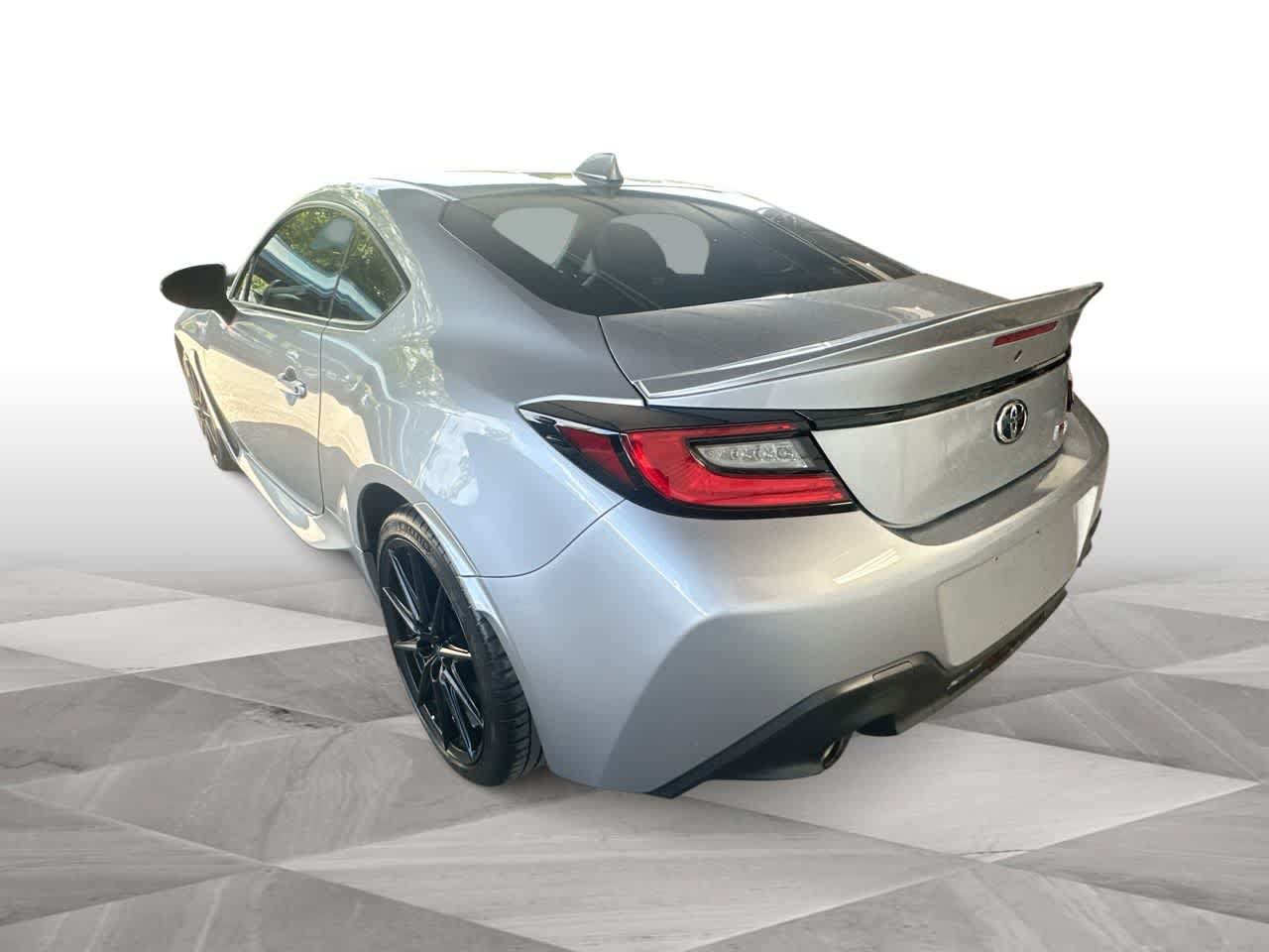 Used 2025 Toyota GR86 Premium RWD image 6