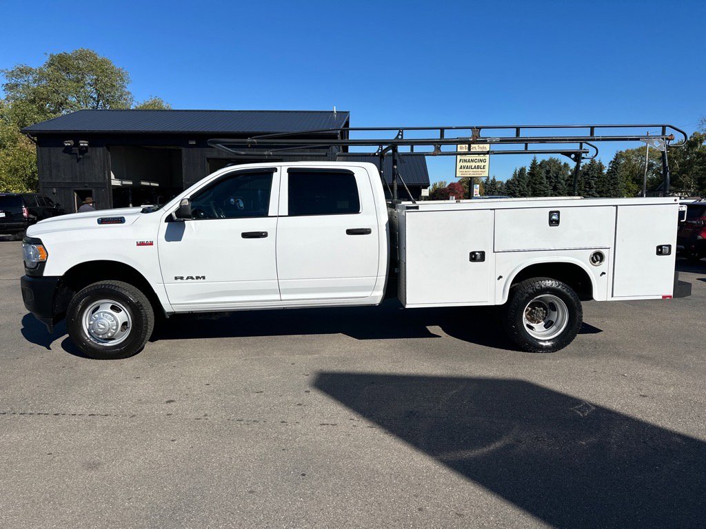 Used 2022 RAM 3500 Tradesman image 2