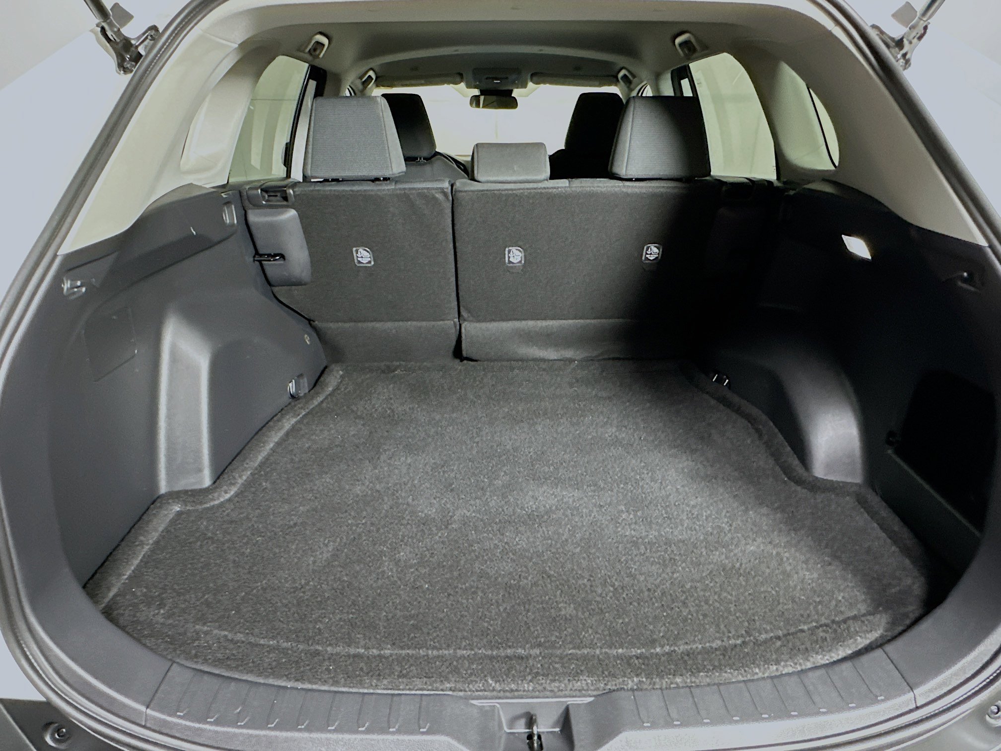 Used 2025 Toyota RAV4 LE image 29