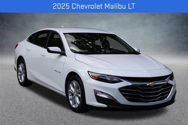 Used 2025 Chevrolet Malibu LT FWD image 1