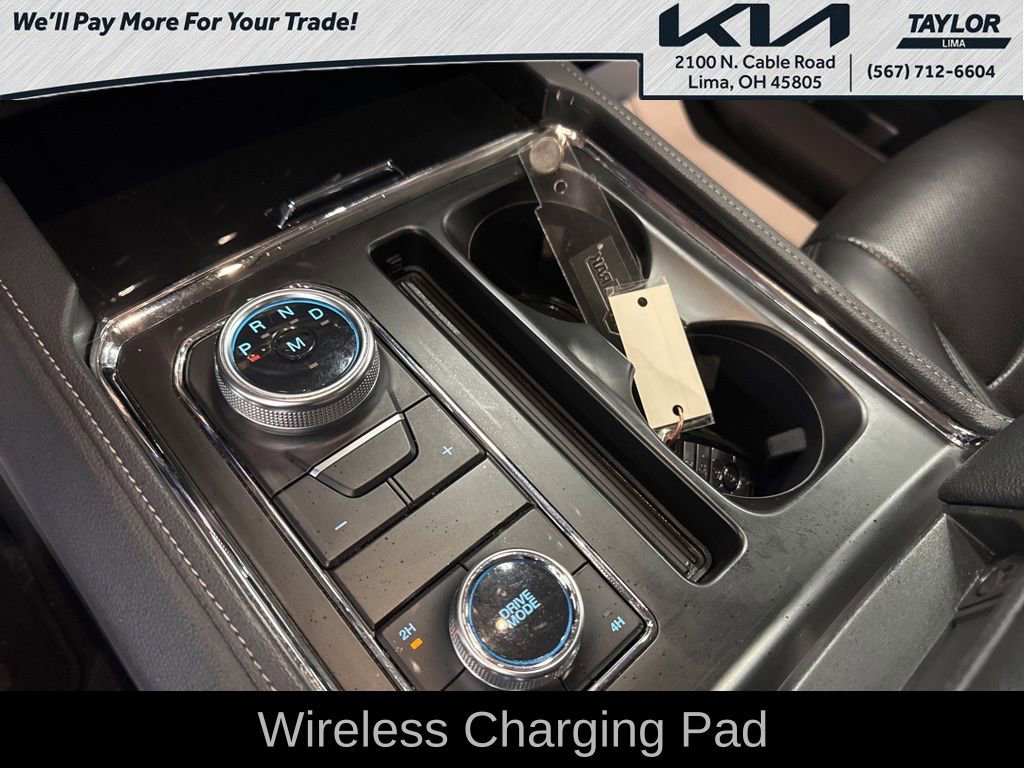 Used 2024 Ford Expedition Max XLT image 19