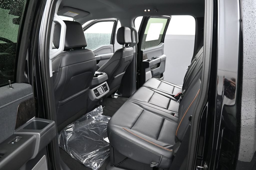 New 2027 Ford F350 Lariat w/ Black Appearance Package AWD/4WD image 28