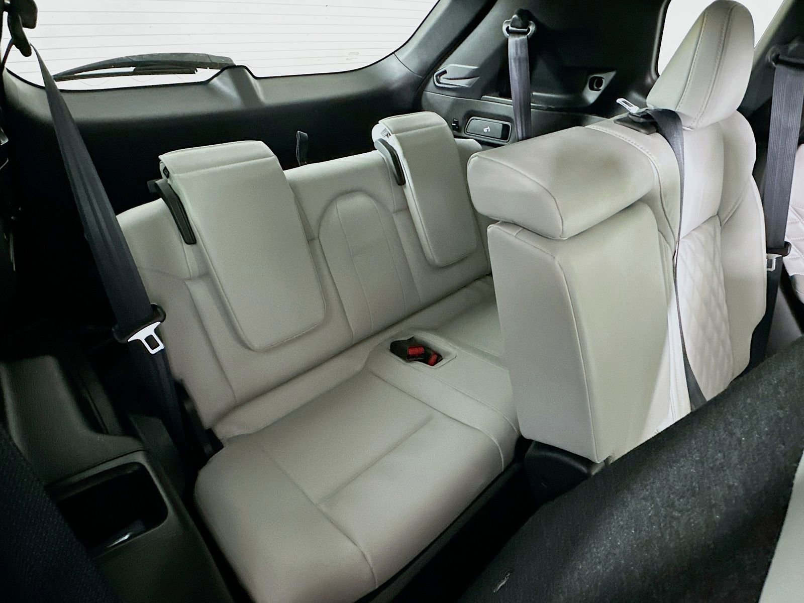 Used 2024 Mitsubishi Outlander SEL Black Edition image 28