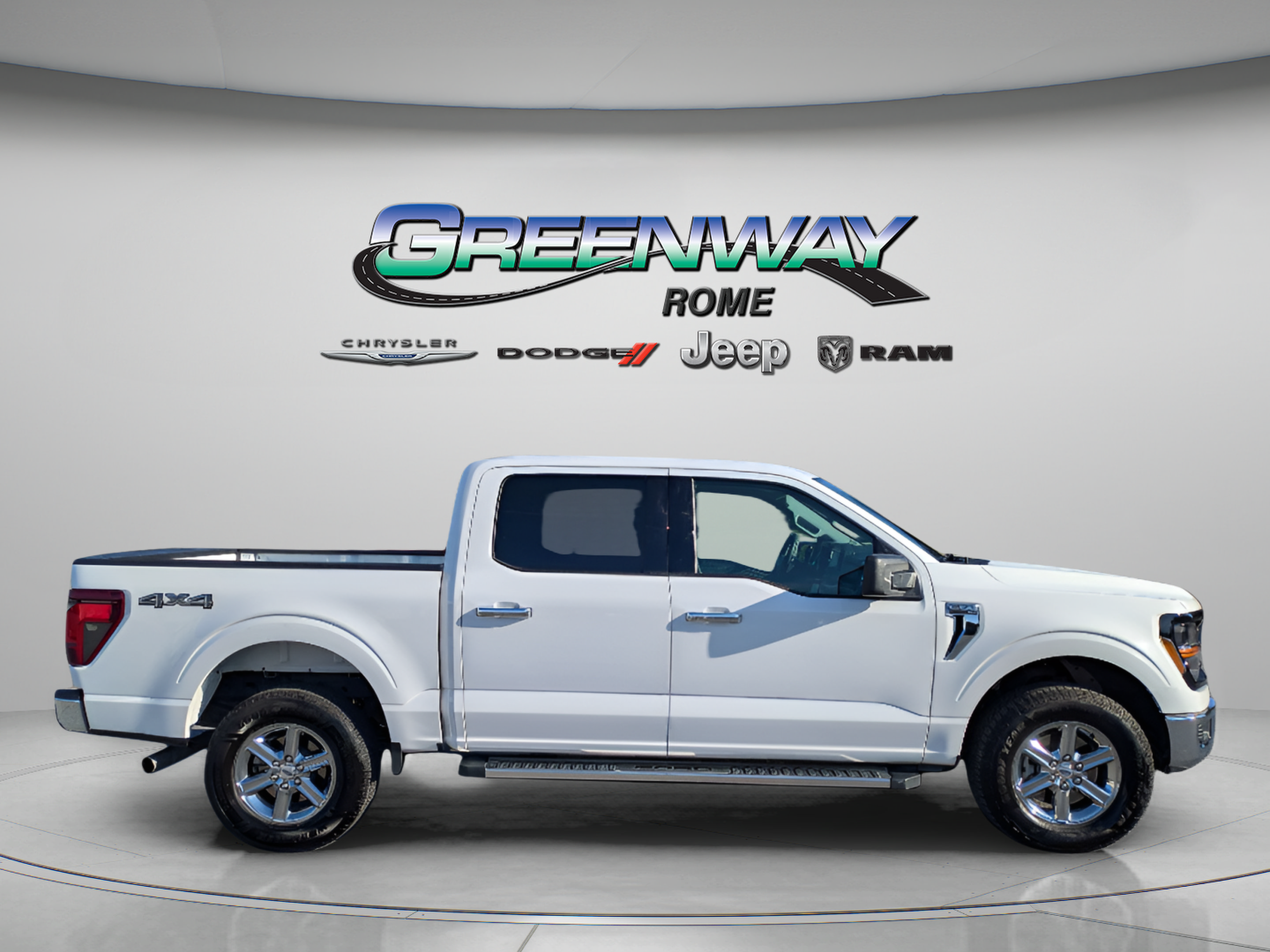 Used 2025 Ford F150 XLT w/ Equipment Group 301A Standard AWD/4WD image 9