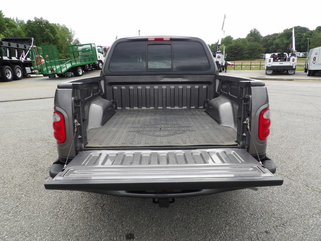 Used 2002 Ford F150 Harley-Davidson RWD image 49