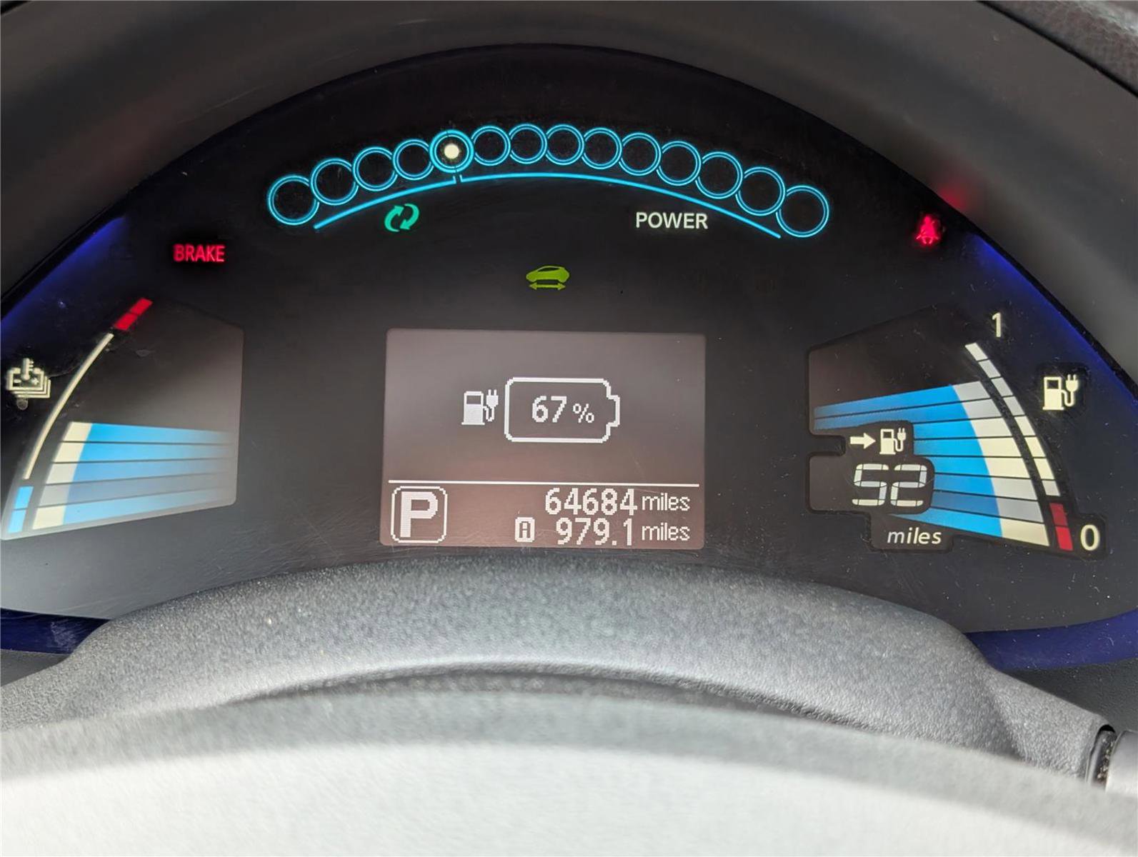 Used 2015 Nissan Leaf SL w/ Premium Package FWD image 30