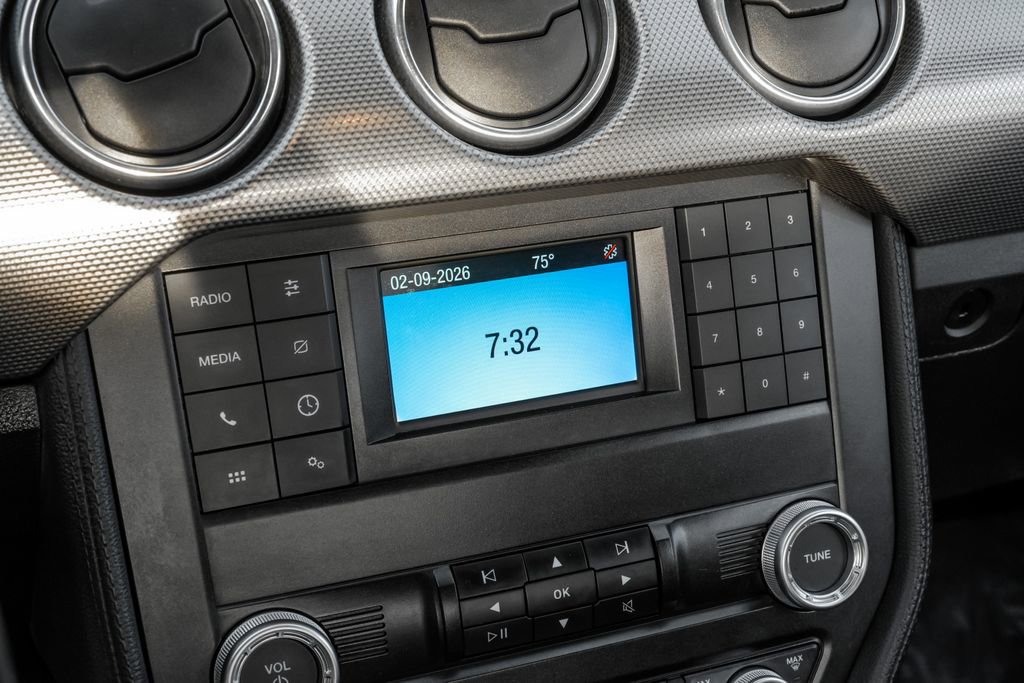 Used 2021 Ford Mustang GT image 27