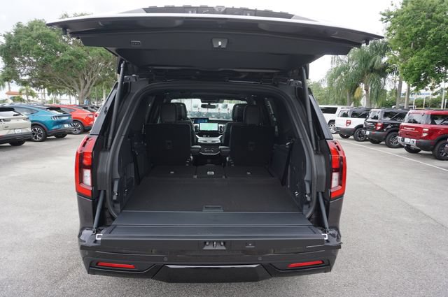 New 2026 Ford Expedition Platinum w/ Stealth Performance Package AWD/4WD image 26