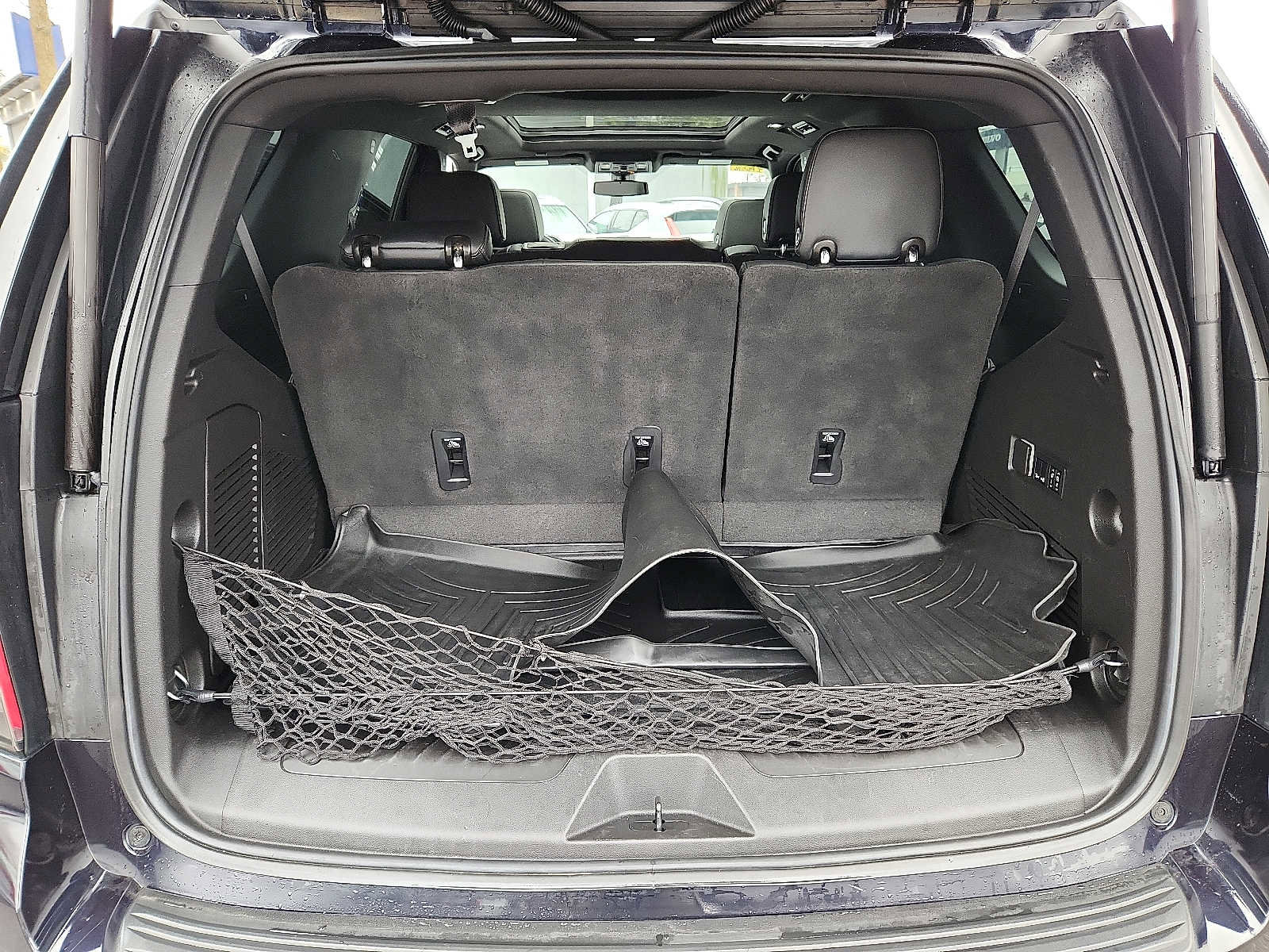 Used 2022 Chevrolet Tahoe LT w/ LT Signature Package image 53