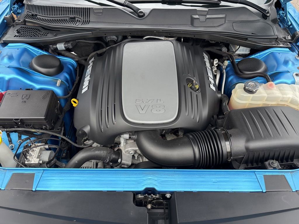 Used 2019 Dodge Challenger R/T w/ Plus Package RWD image 12