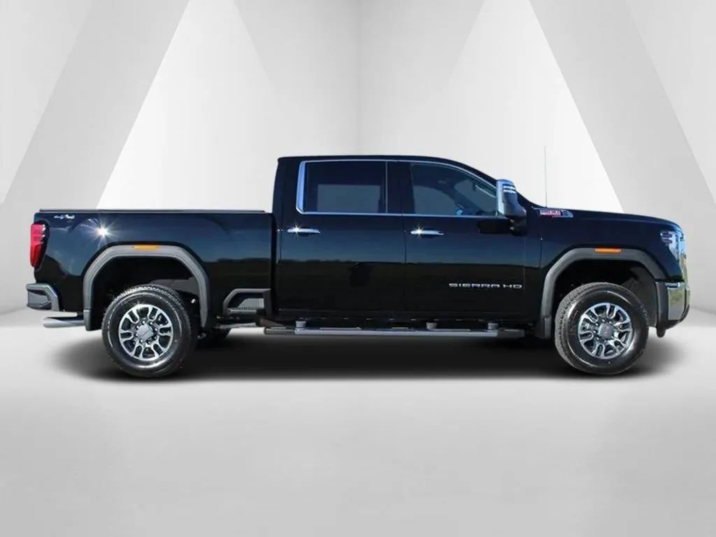 New 2026 GMC Sierra 3500 SLT AWD/4WD image 8