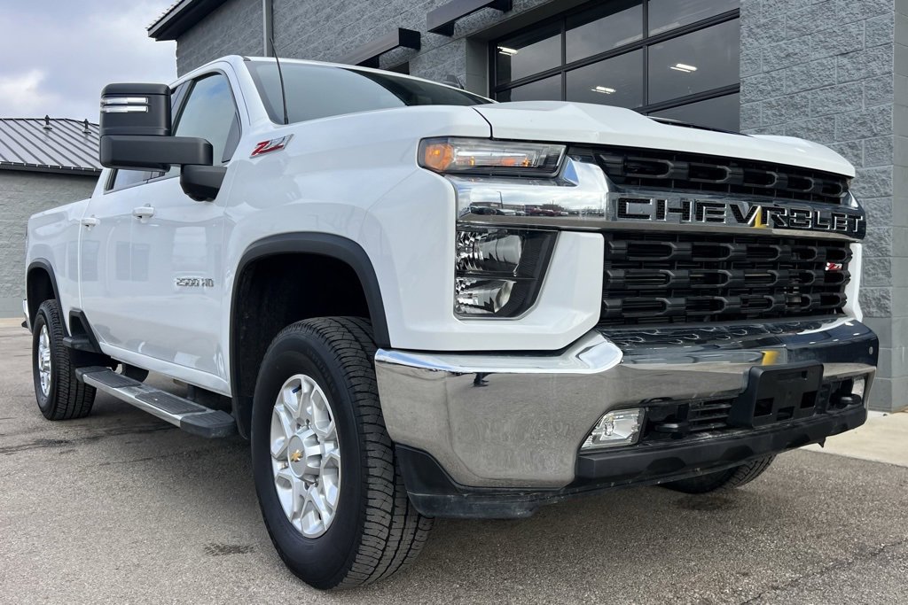 Used 2023 Chevrolet Silverado 2500 LT w/ Convenience Package image 12