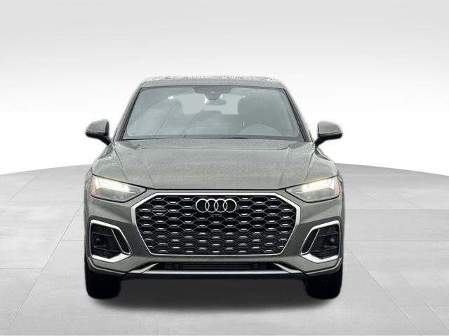 Certified 2025 Audi Q5 2.0T Premium Plus image 2