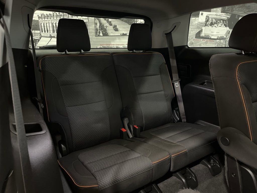 Certified 2023 GMC Acadia AT4 w/ Trailering Package AWD/4WD image 16