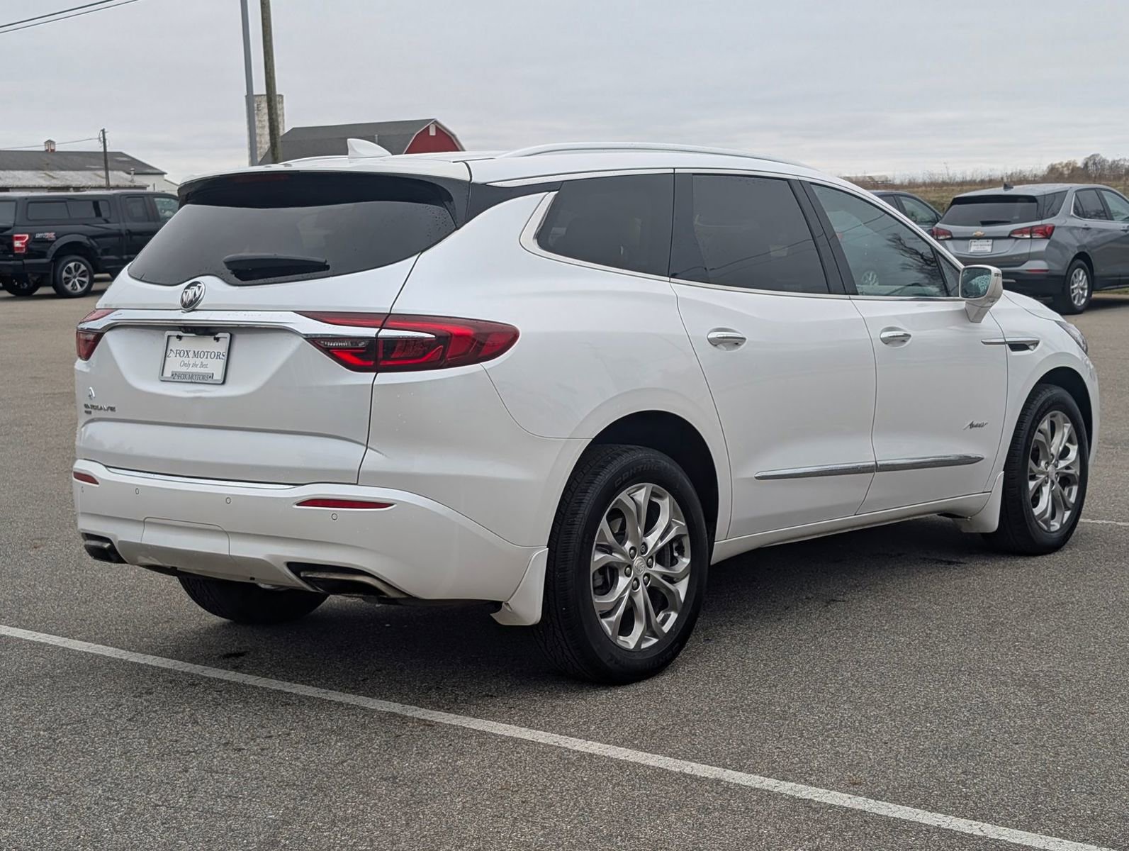 Used 2020 Buick Enclave Avenir w/ Avenir Technology Package AWD/4WD image 4
