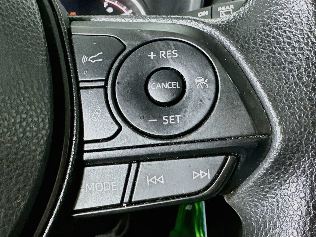 Used 2024 Toyota RAV4 LE FWD image 23