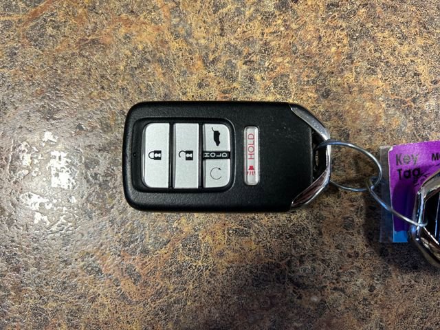 Used 2022 Honda Pilot Touring image 29