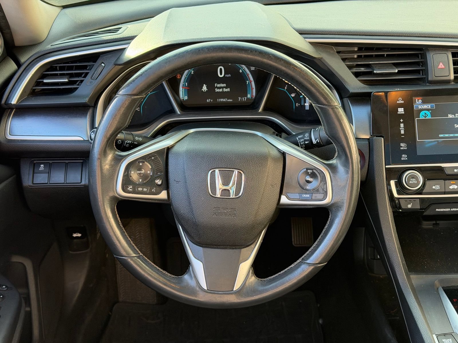 Used 2018 Honda Civic EX-L image 8