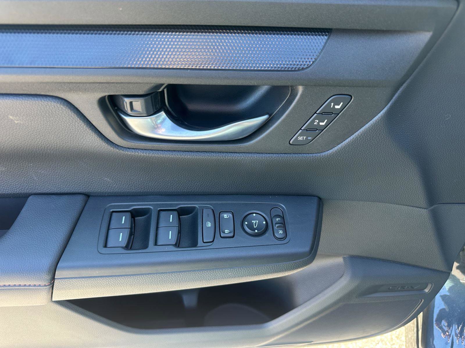 Used 2024 Honda CR-V Sport-L image 14