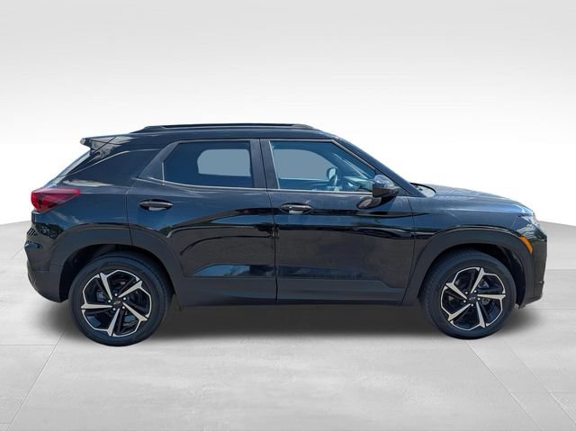 Used 2023 Chevrolet TrailBlazer RS w/ Sun and Liftgate Package AWD/4WD image 8