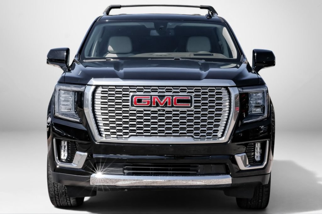 Used 2022 GMC Yukon Denali AWD/4WD image 3