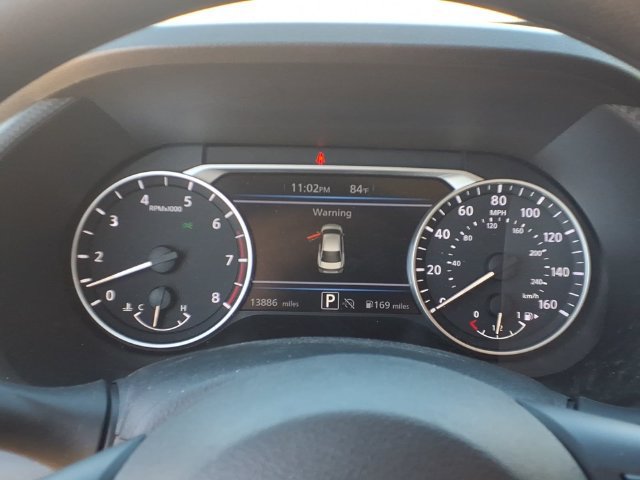 Used 2025 Nissan Sentra SV FWD image 18