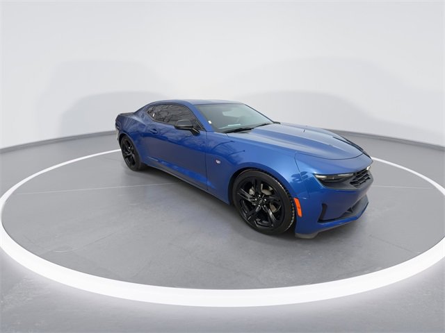 Used 2021 Chevrolet Camaro LT video 2