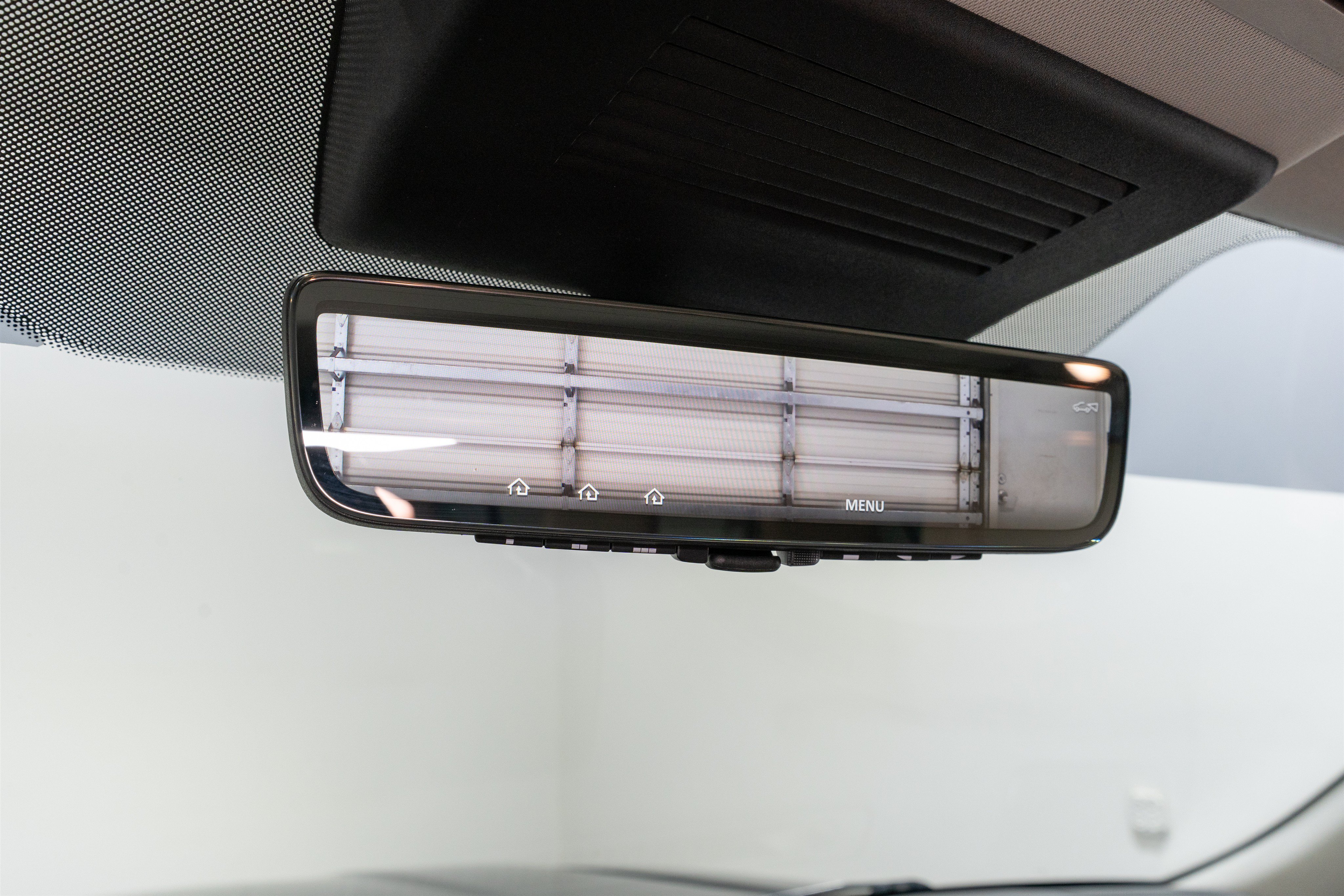 Used 2022 Nissan Armada Platinum RWD image 18