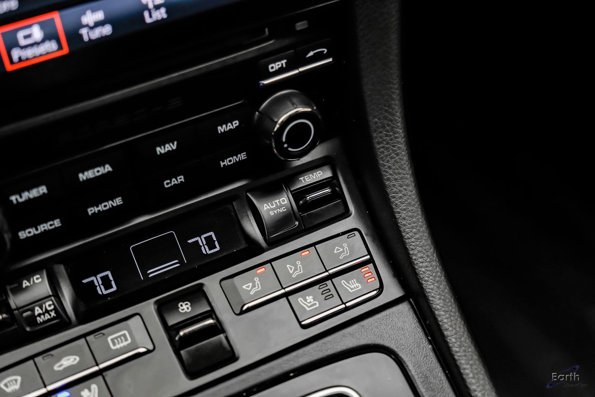 Used 2018 Porsche 911 Carrera 4S image 64