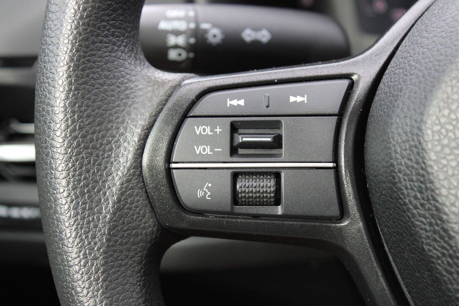 Used 2024 Honda Accord EX image 30