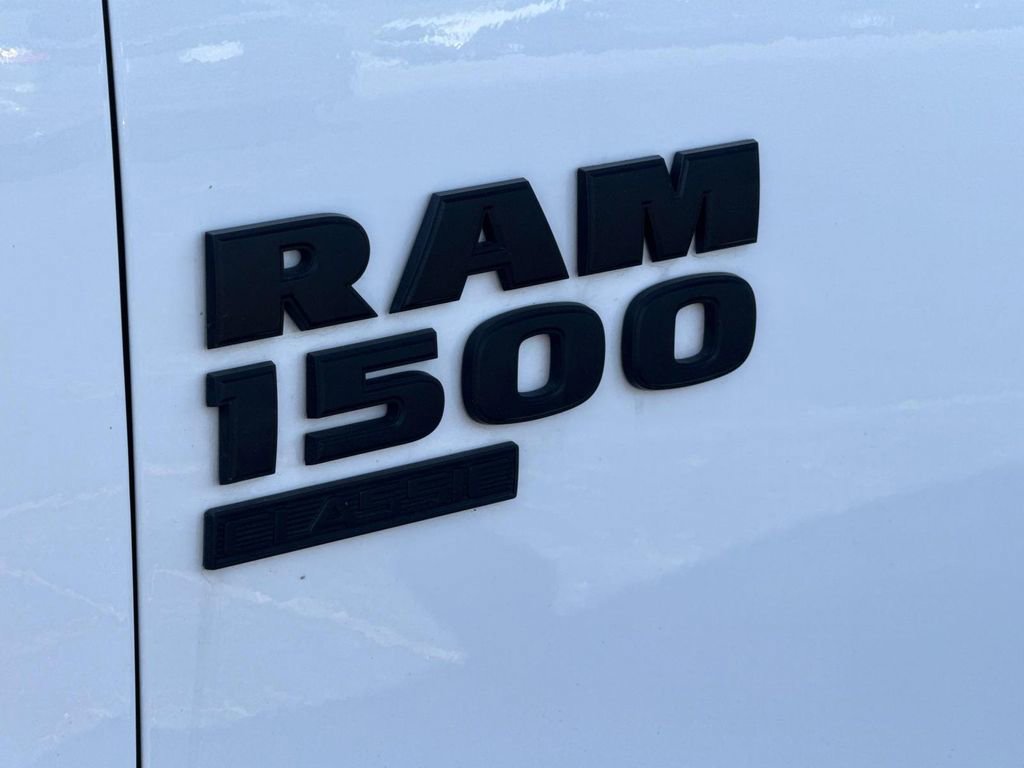 Used 2023 RAM 1500 Classic Warlock AWD/4WD image 9