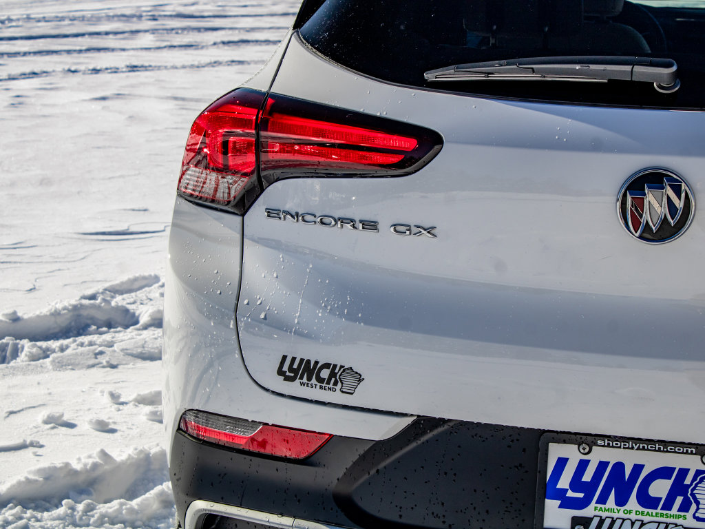 Used 2023 Buick Encore GX Select image 12