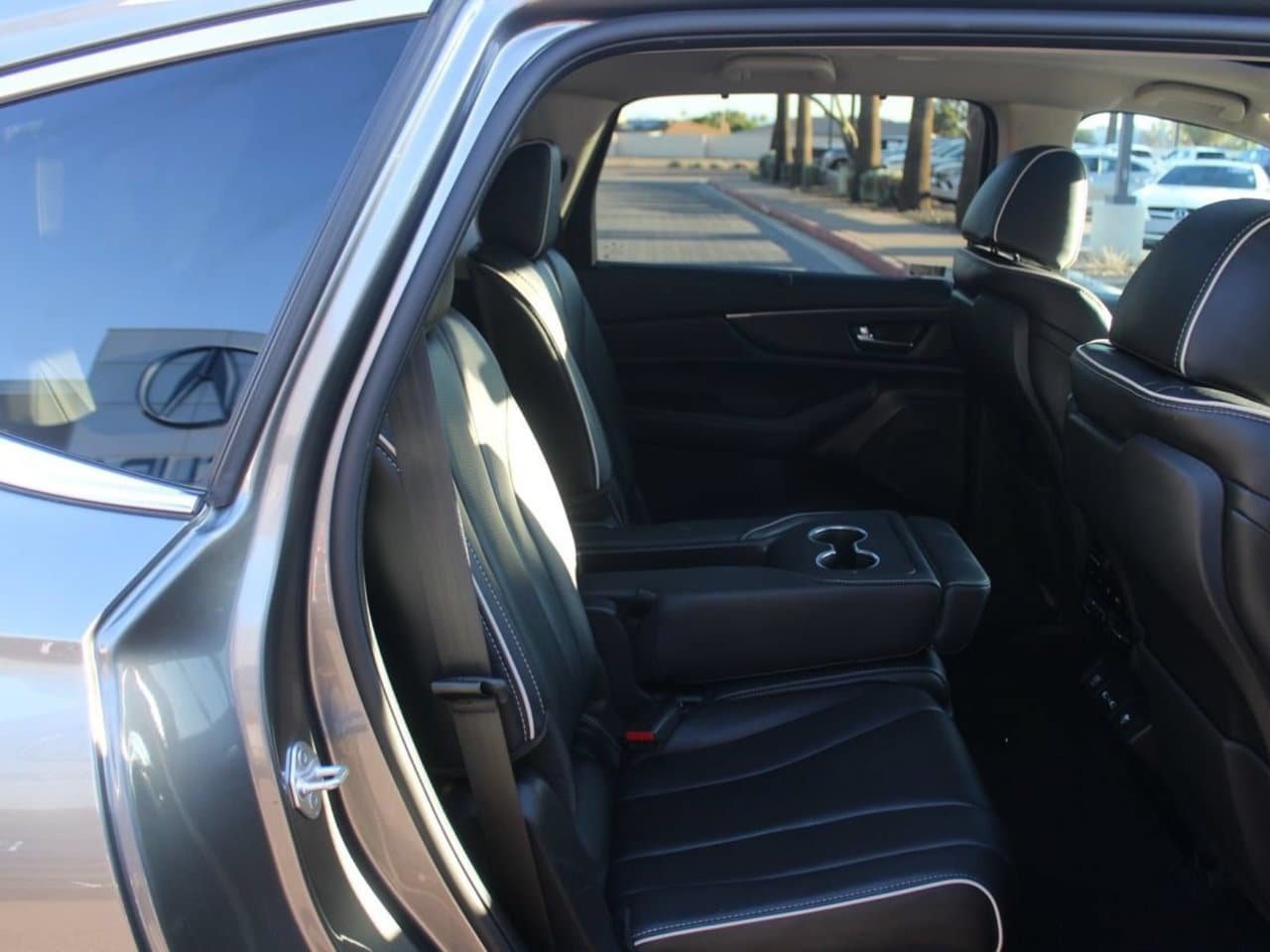 Certified 2023 Acura MDX w/ Advance Package AWD/4WD image 11