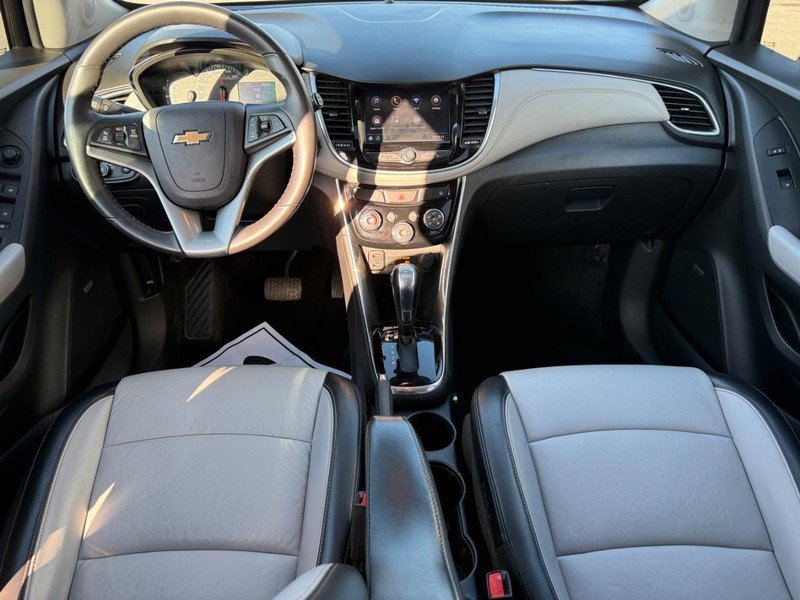 Used 2020 Chevrolet Trax Premier FWD image 12