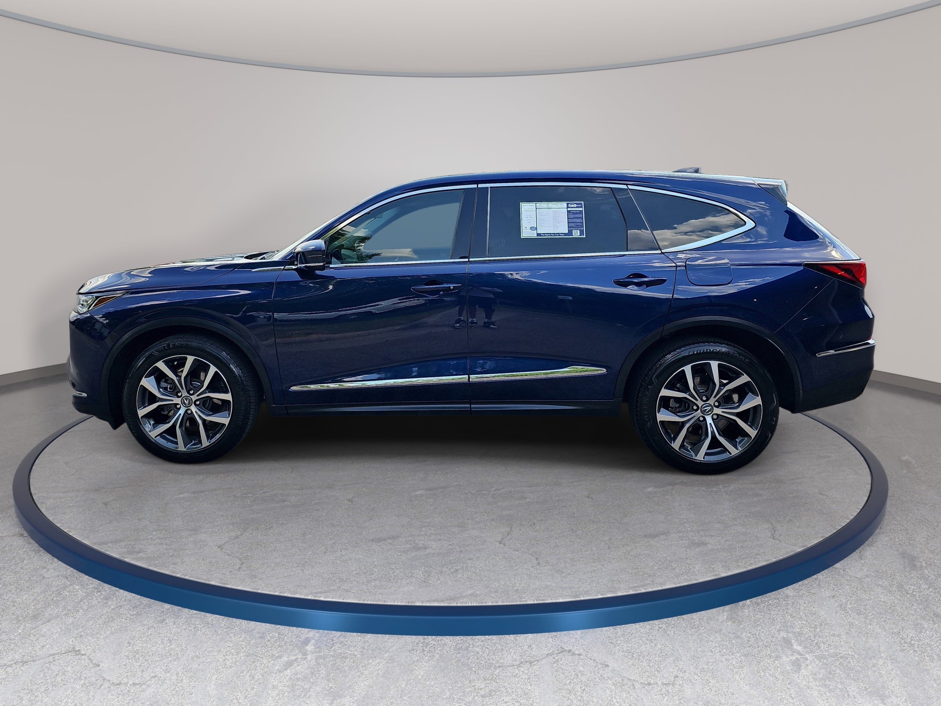 Used 2024 Acura MDX SH-AWD w/ Technology Package image 8