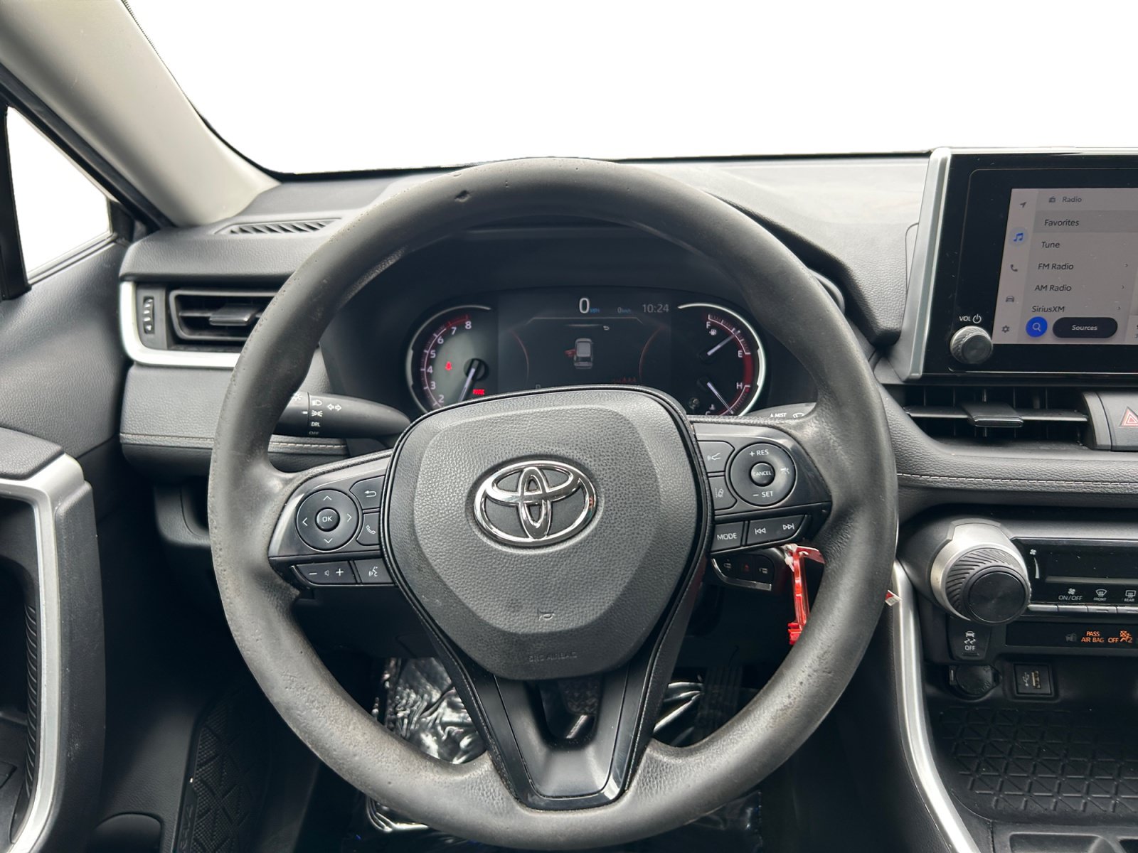 Used 2023 Toyota RAV4 LE FWD image 12