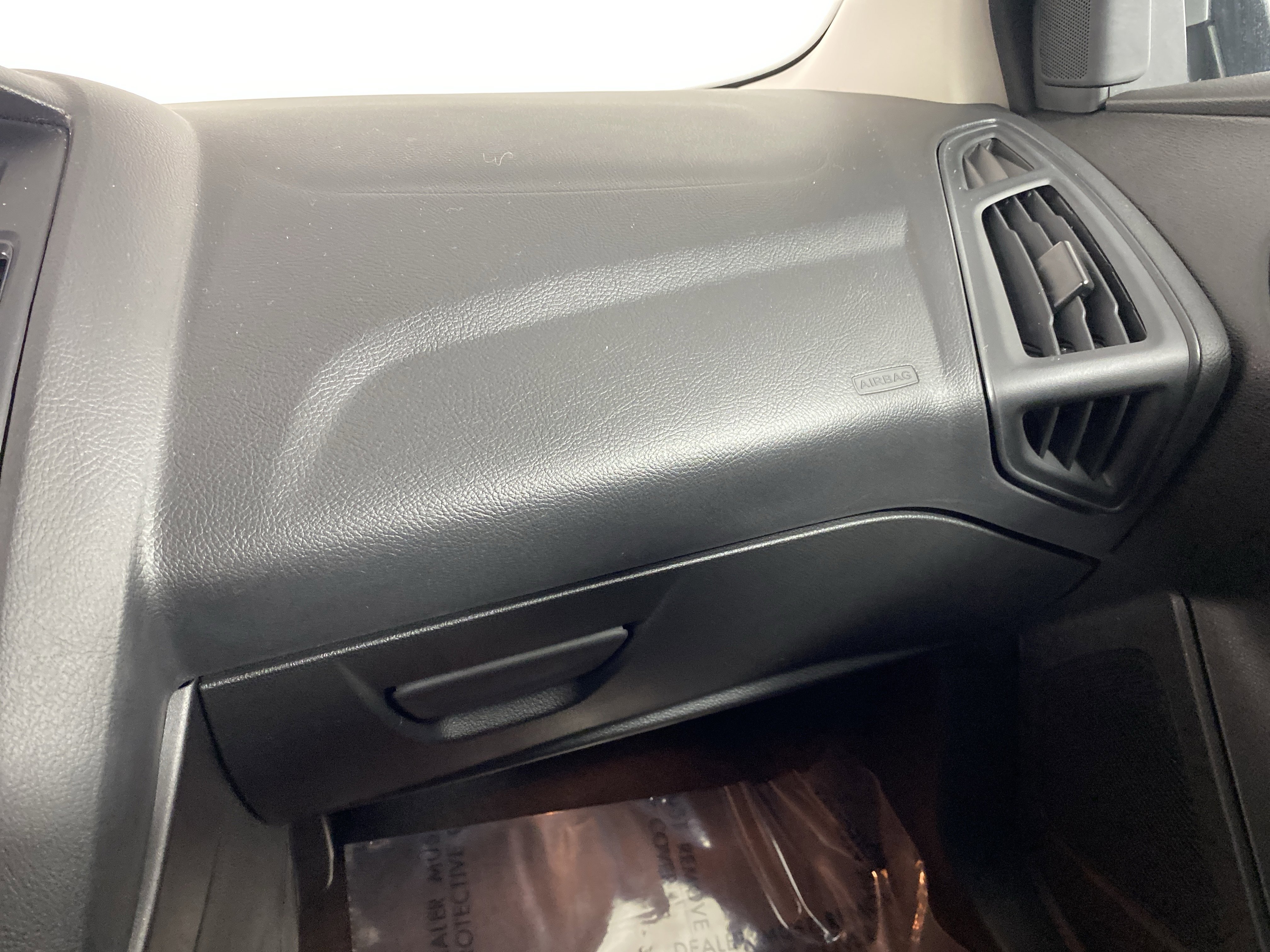 Used 2018 Ford Focus SE image 28