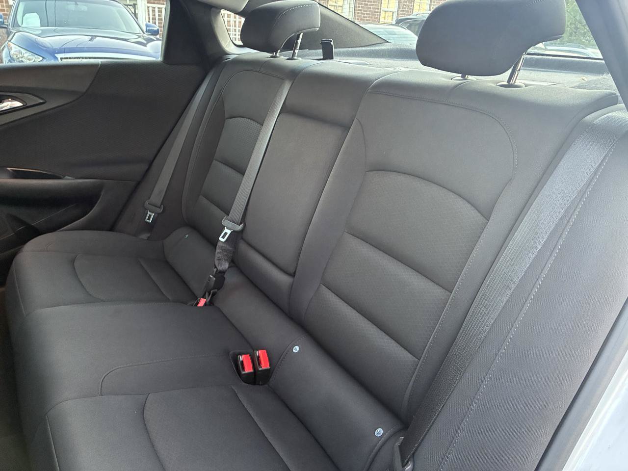 Used 2016 Chevrolet Malibu LT FWD image 20