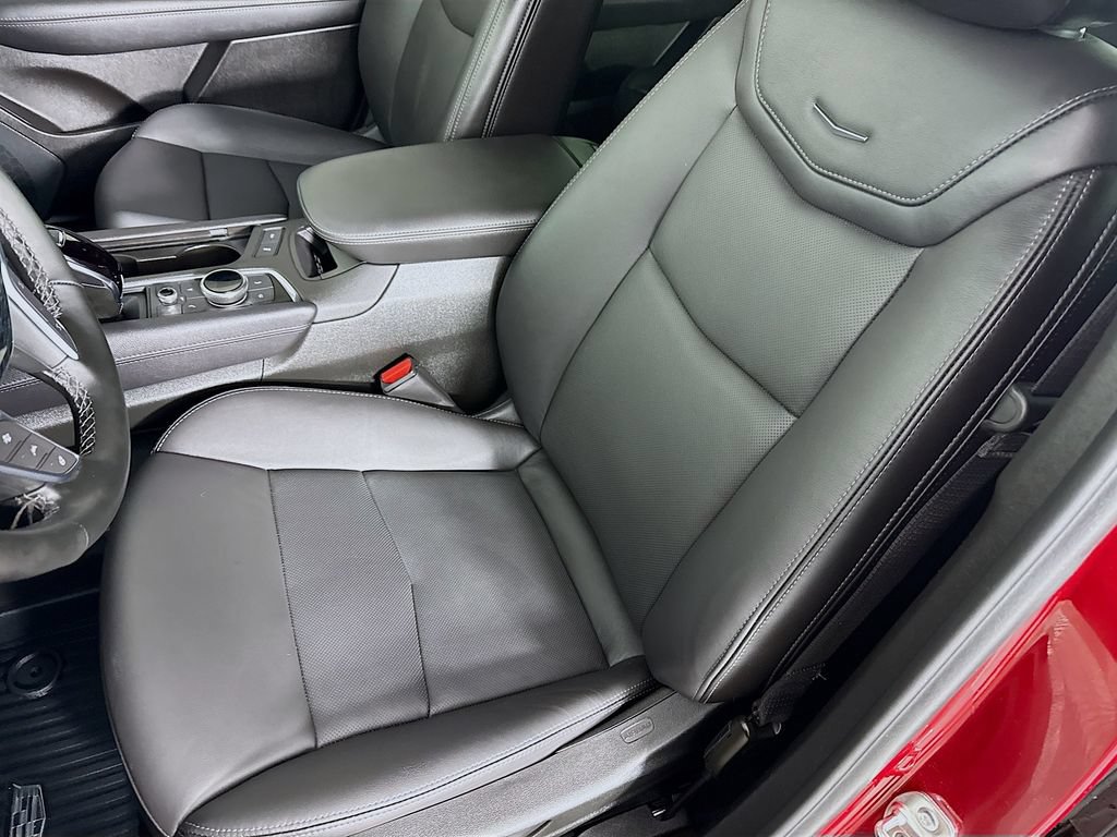 Used 2025 Cadillac XT5 Premium Luxury AWD/4WD image 21