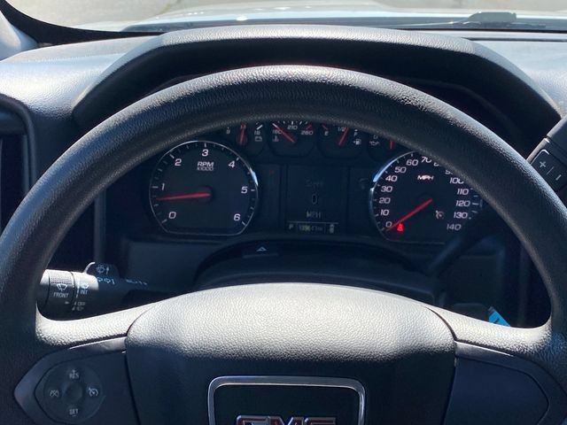 Used 2016 GMC Sierra 1500 4x4 Crew Cab w/ Sierra Convenience Package image 9