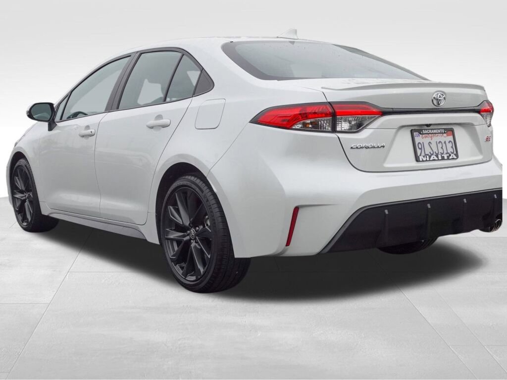 Certified 2024 Toyota Corolla SE image 6