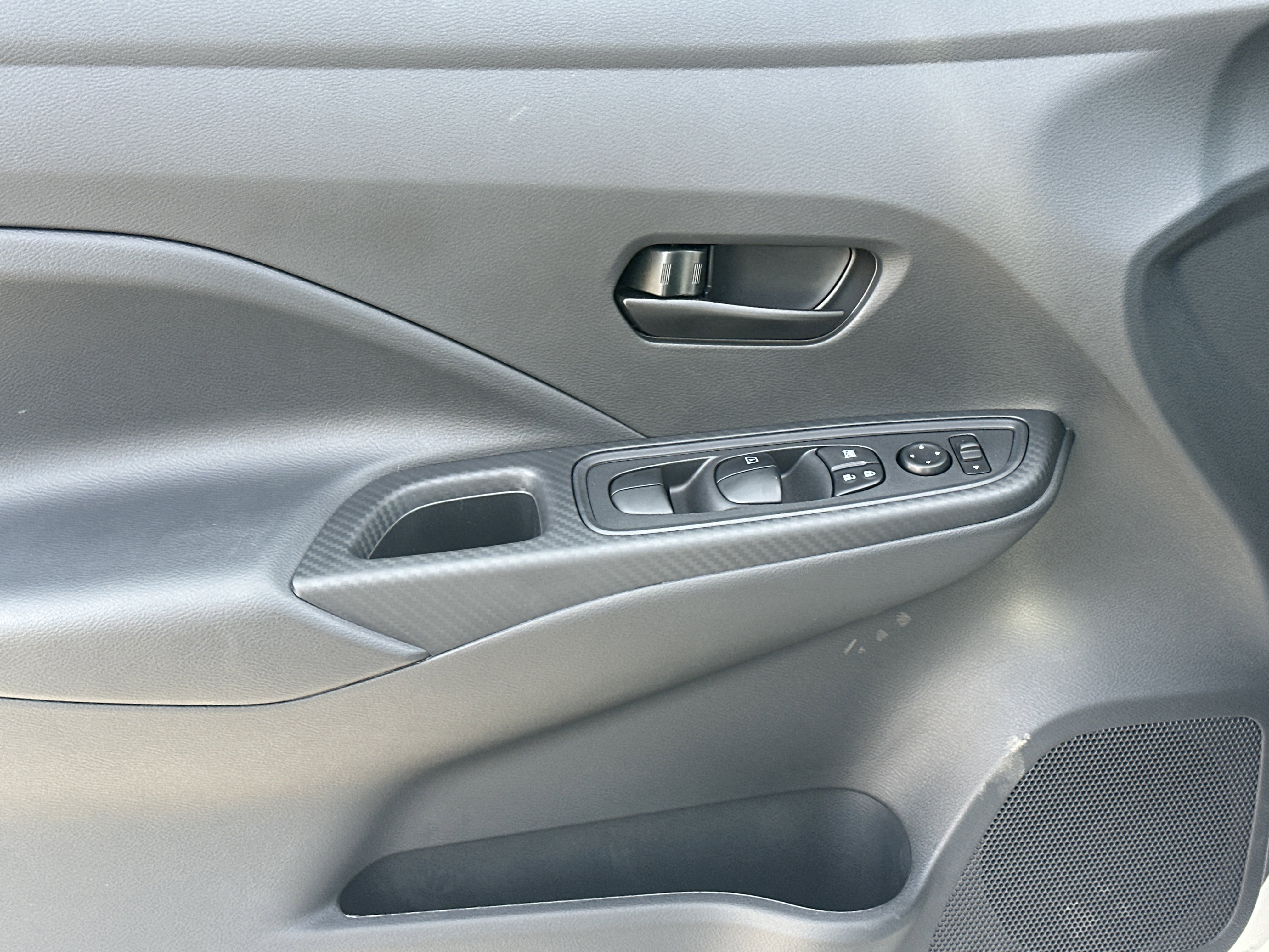 New 2025 Nissan Versa S w/ Trunk Package image 10