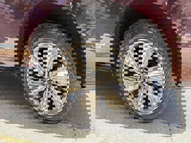 Used 2018 Lincoln Navigator Select w/ Technology Package image 20