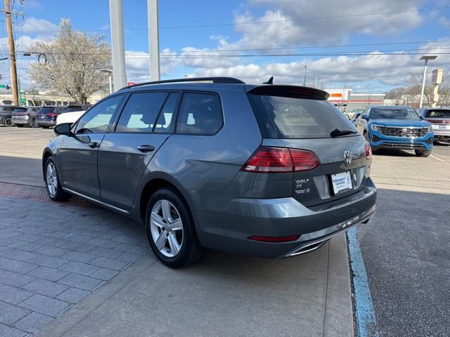 Used 2018 Volkswagen Golf S image 4