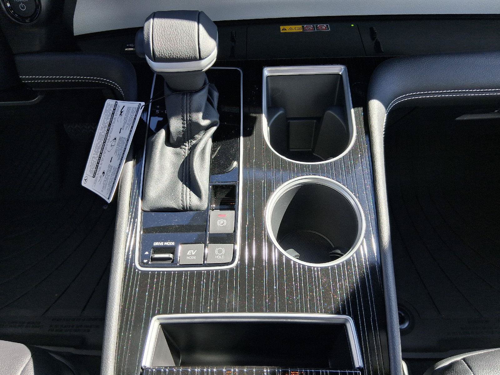 New 2026 Toyota Sienna XSE FWD image 25