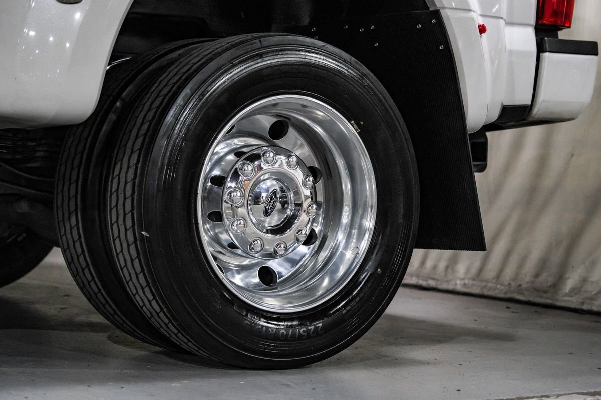 Used 2021 Ford F450 Platinum w/ FX4 Off-Road Package image 64