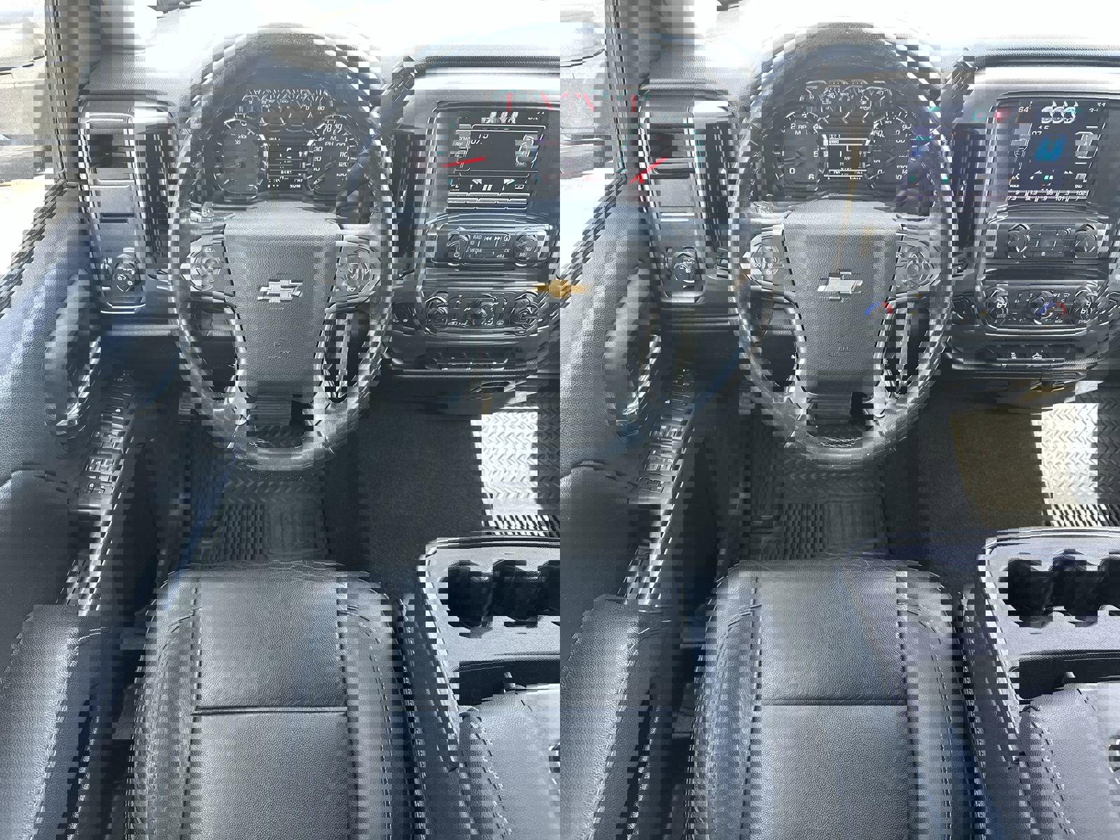 Used 2015 Chevrolet Silverado 1500 LT w/ LT Convenience Package image 17