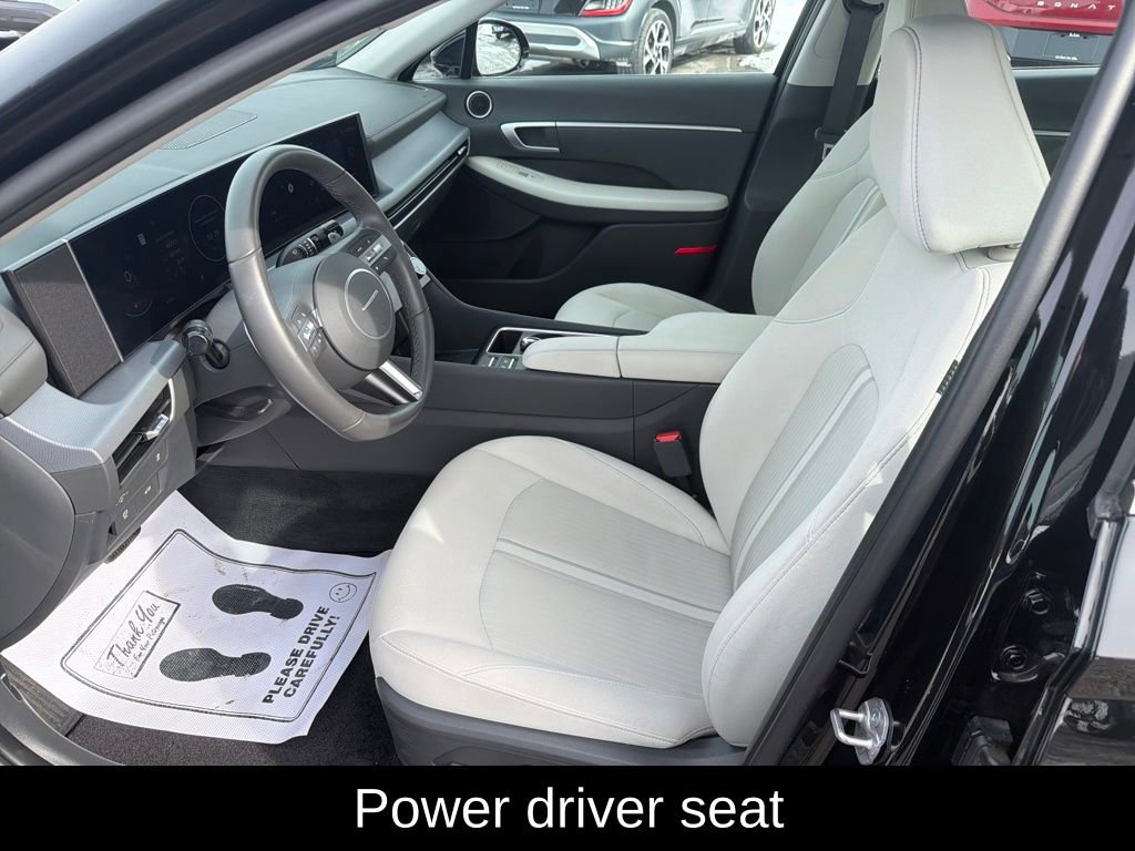 Certified 2024 Hyundai Sonata SEL w/ Convenience Package image 14
